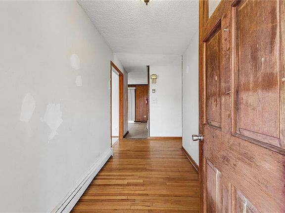 2nd image of 594 Taliaferro Rd