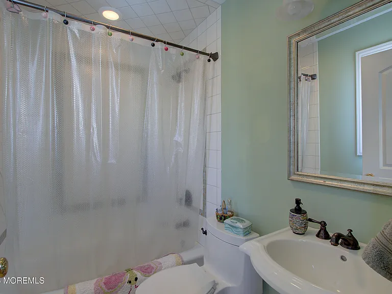 1007 Ocean Ave — Photo 49