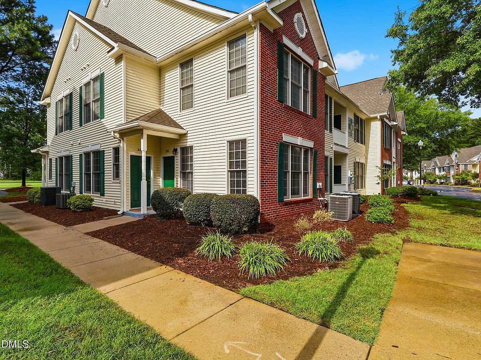 1st image of 2211 Kudrow Ln