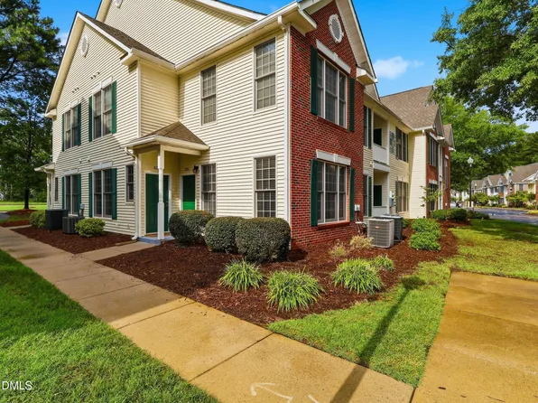 2211 Kudrow Ln, Morrisville, NC 27560