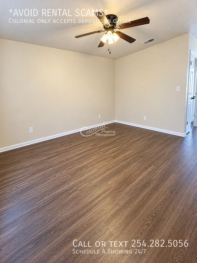 2 bed, 1.5 bath, 930 sqft, $750 — Photo 3