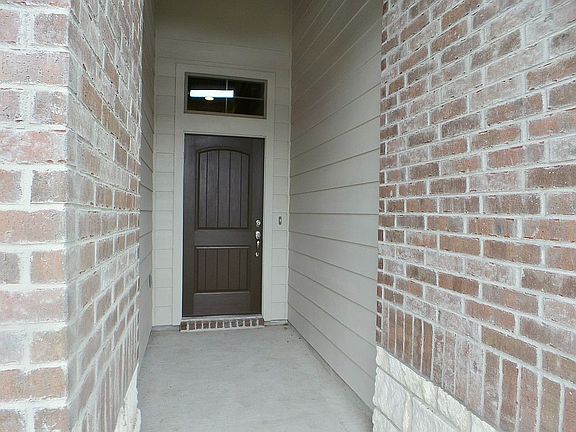 4th image of 2217 Anacua St