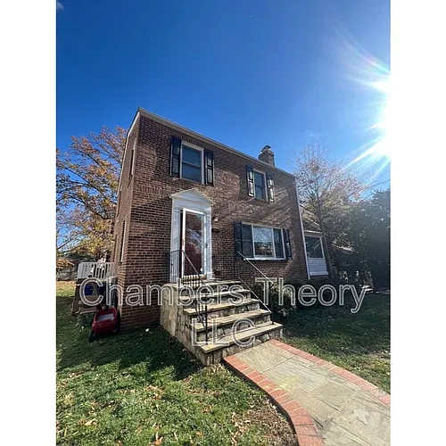 1625 N Stafford St Photo 1 1625 N Stafford St Photo 1