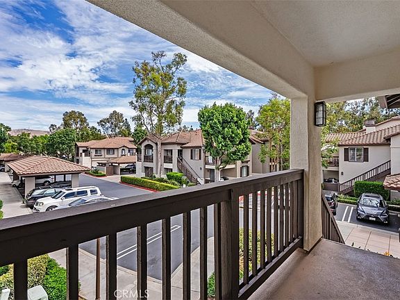 5th image of 2960 Champion Way APT 1008