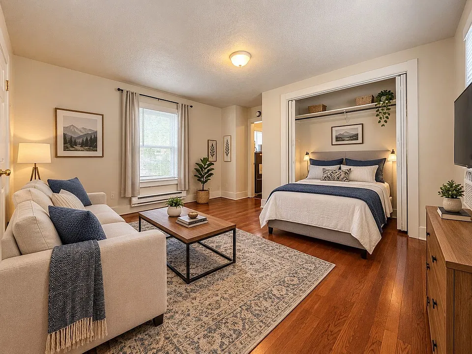 711 N Weber St #1/2