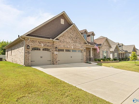 2nd image of 110 Blue Spruce Dr