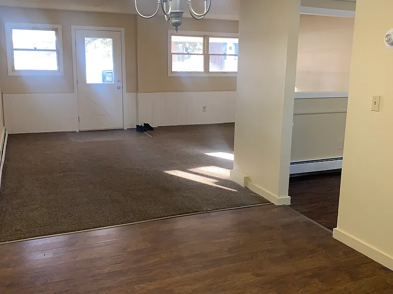 E Coachman Dr — Photo 8