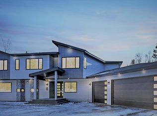 6645 Rockridge Dr, Anchorage, AK 99516