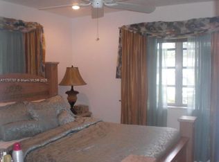 5012 SW 90th Way, Fort Lauderdale, FL 33328