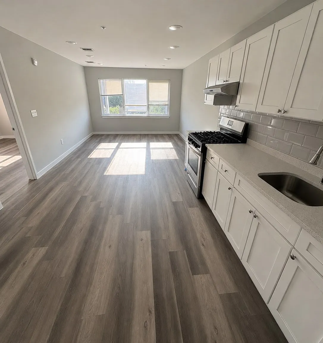 1 bed, $1,800 — Photo 2