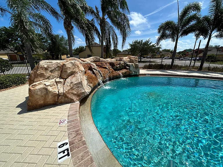 1160 Luminary Cir #105 — Photo 15