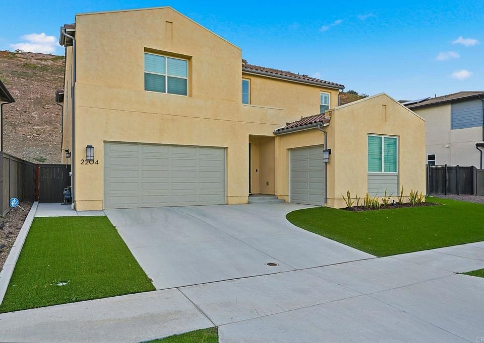 1st image of 2204 Paseo Levanten