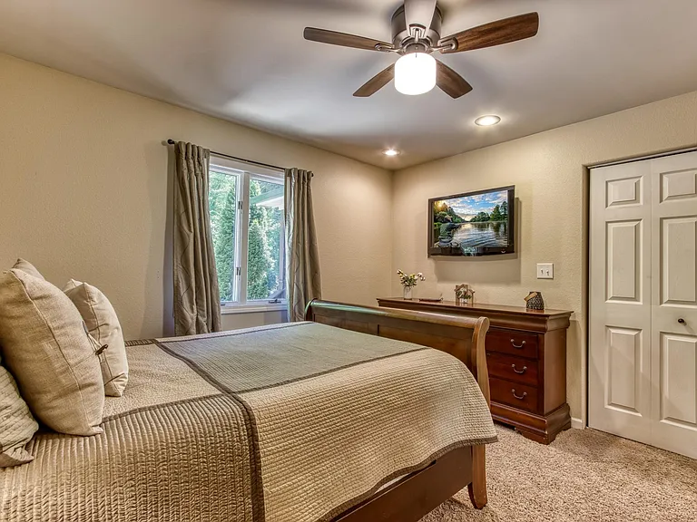 3708 Harris Mountain Way — Photo 20