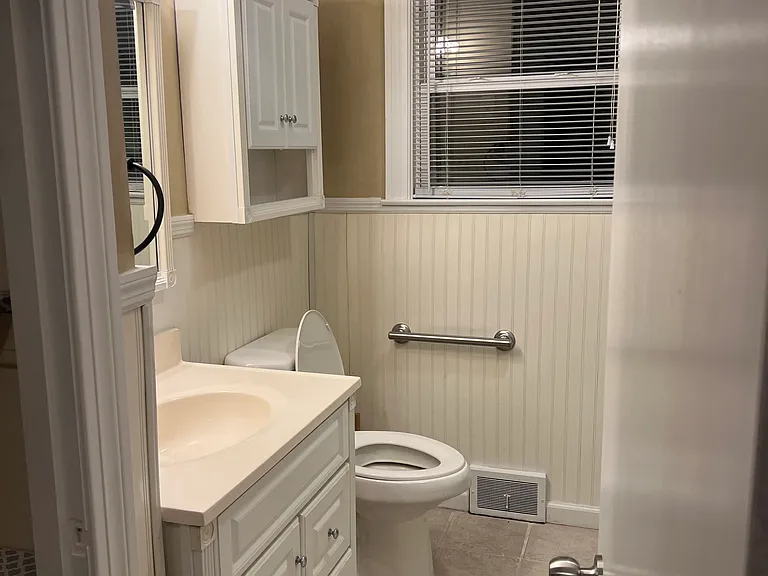 602 Sunrise Ln — Photo 3