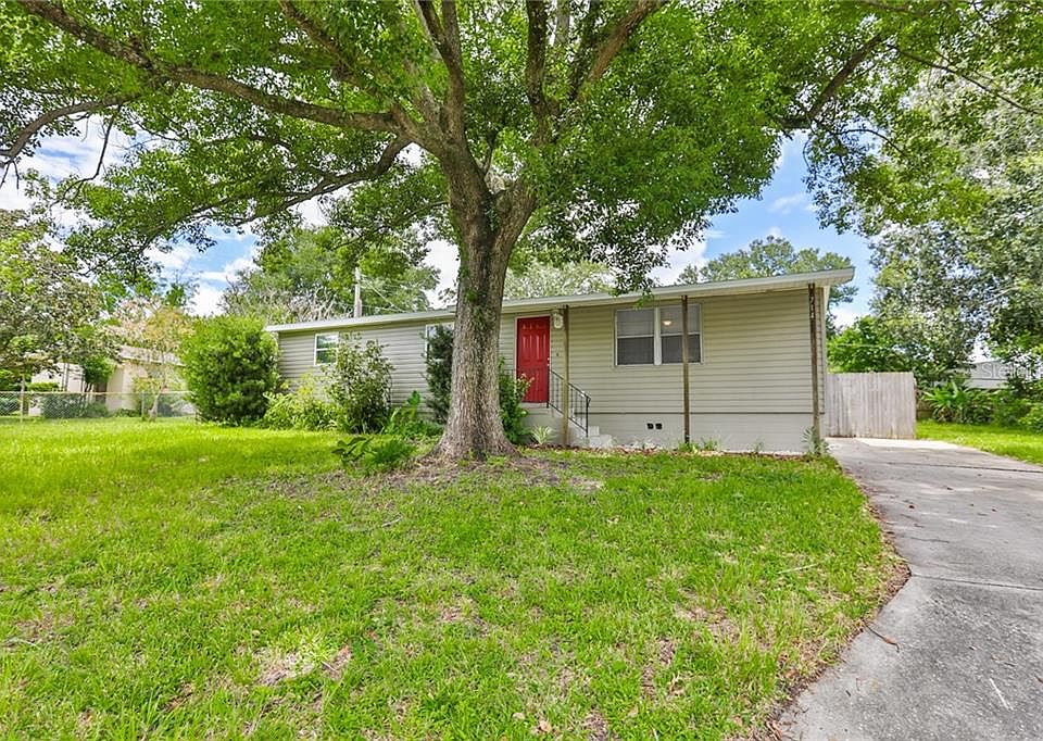 1st image of 714 N Lorri Ave