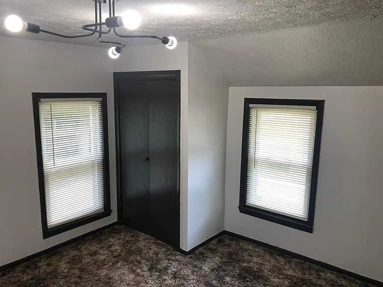 82 E Emerling Ave #2 — Photo 11