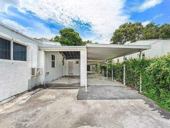 5th image of 2030 NW 43rd Street
