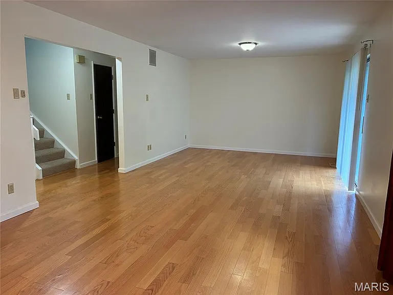 124 Conway Cove Dr — Photo 8