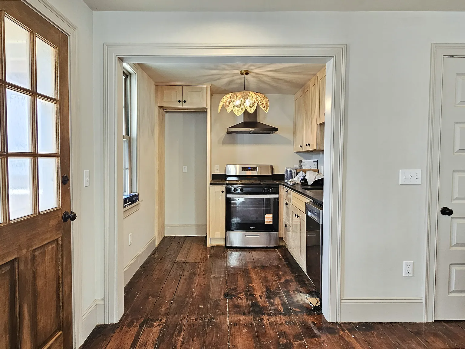 2 bed, $2,475 — Photo 4