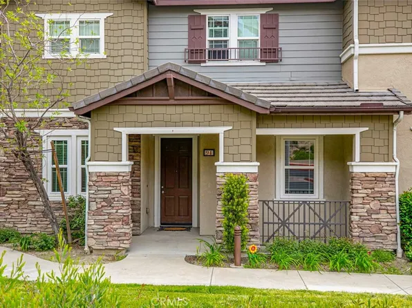 16652 Nicklaus Dr Unit 94, Sylmar, CA 91342