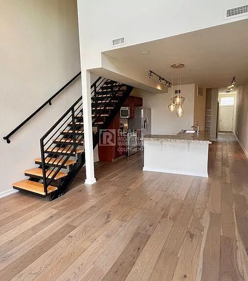 7240 W Custer Ave #411 — Photo 5