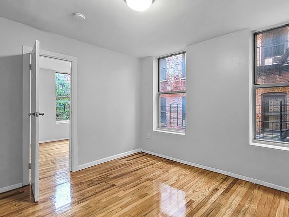 3rd image of 532 W 142nd St #44