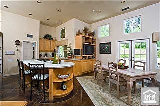4th image of 1785 N Kimbark Ln