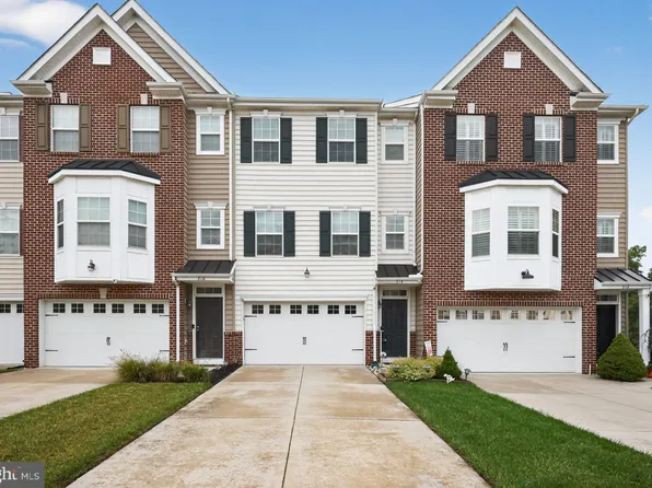 314 Dogwood Dr, Woodbury, NJ 08096