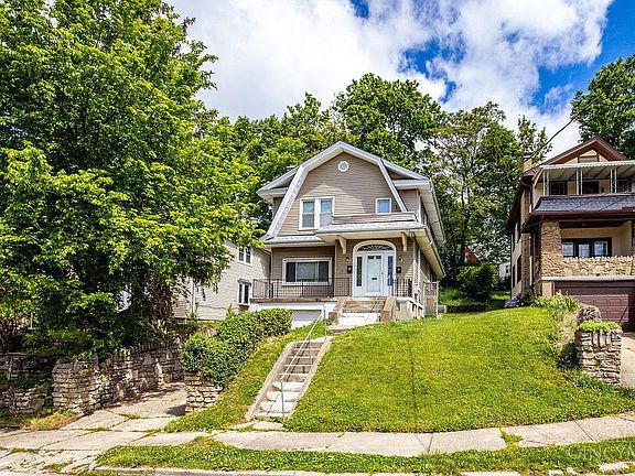 3rd image of 2260 Buxton Ave