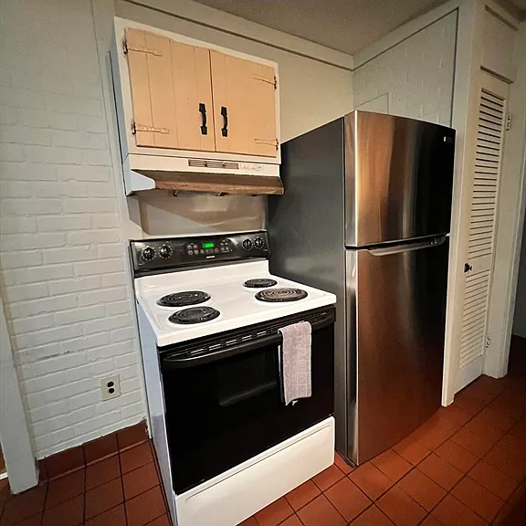 108 Brown Ave #2 — Photo 15
