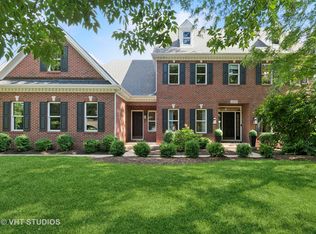 4227 Falkner Dr, Naperville, IL