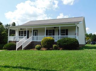 905 Black Angus Dr, Haw River, NC 27258