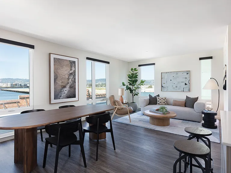 Living area at Star Harbor Apartments & Townhomes in Alameda, CA.