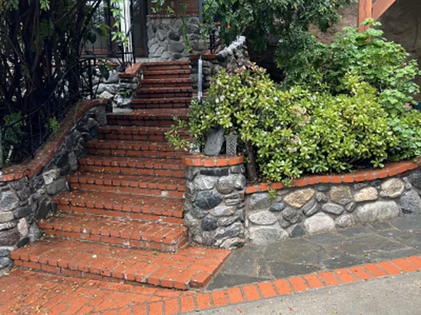 9406 Ventura Way, Simi Valley, CA 91311