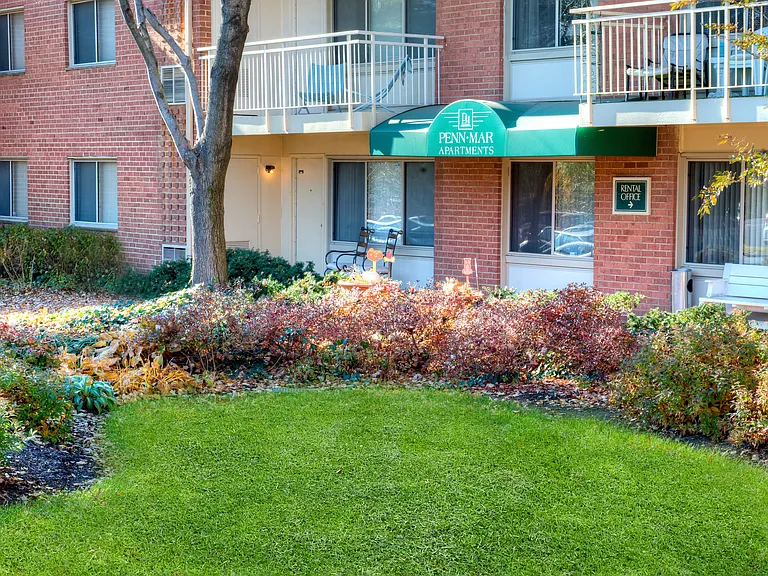 Penn Mar — Photo 1