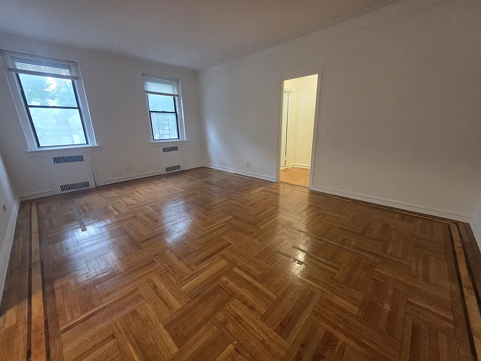 41-29 41st St #1B