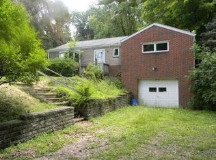 6735 Highland Ave, Finleyville, PA