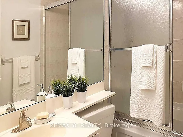 5418 Yonge St #1917 — Photo 27