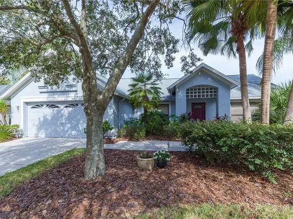 9220 Dayflower Dr, Tampa, FL 33647