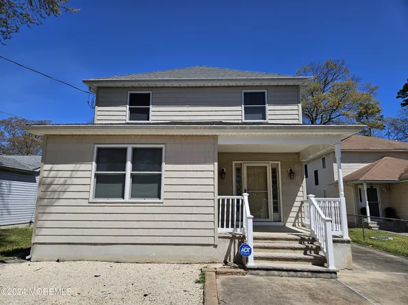 701 Parkside Avenue, Toms River, NJ 08753