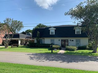 1400 Moss Ln, River Ridge, LA 70123