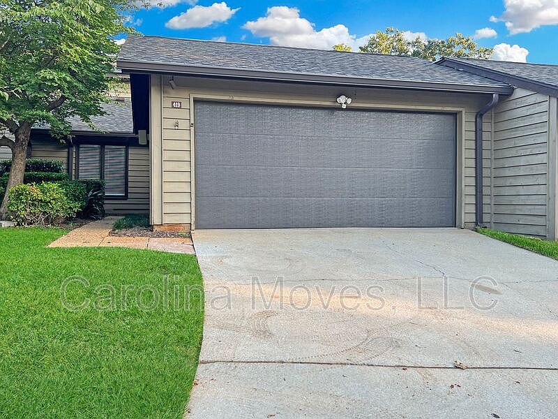 1st image of 419 Sparrow Hawk Ct