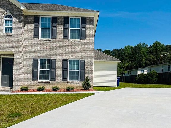 2nd image of 1500 Pine Brook Ct #B