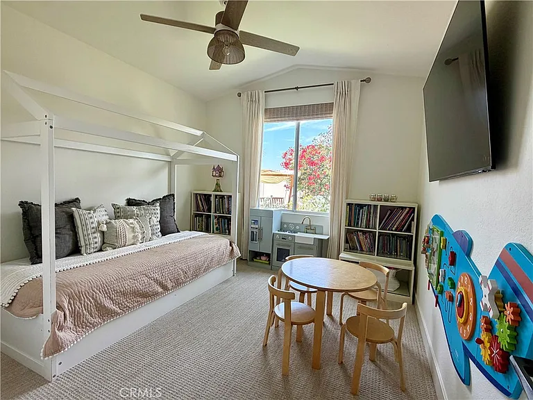 8992 Trumpets Ct — Photo 13