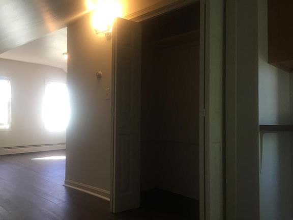 3rd image of 16 Vinton St #2