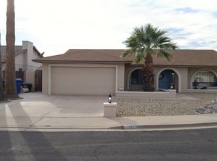 2934 S Wycliff Cir, Mesa, AZ 85210