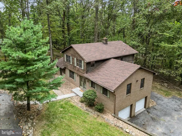 307 Johnnycake Ln, Harpers Ferry, WV 25425