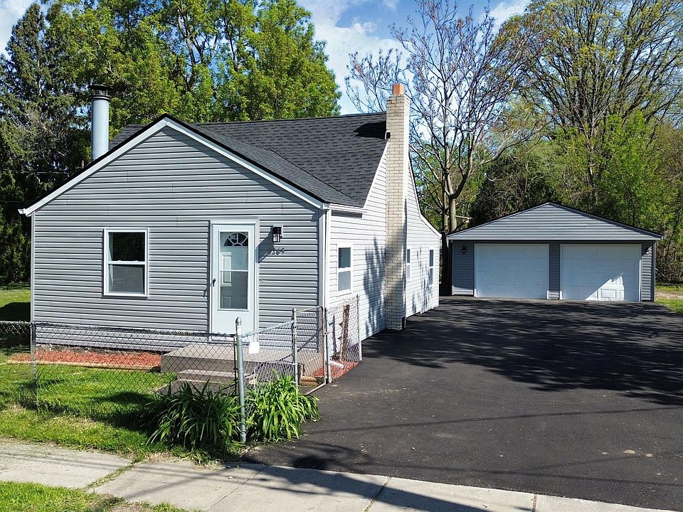 1st image of 2265 Morris Ave