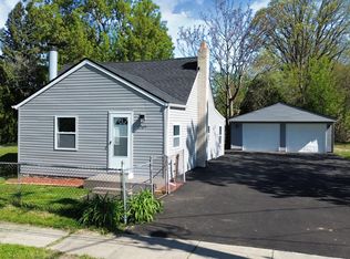 2265 Morris Ave, Burton, MI 48529