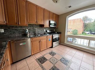 552 Brummel Ct NW #1, Washington, DC
